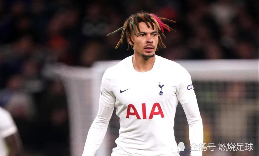 开云网址 -王大雷现身亚马尔中国行